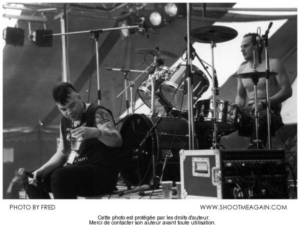 Funeral Dress à Ecaussines (Street Live Festival), le 19-09-2004, par Fred — 9 sur 10